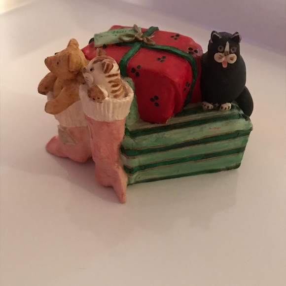 Vintage Hand Painted Cat Figurines - Picture 4 of 9